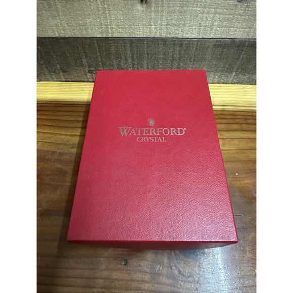 Waterford Crystal Snow Crystals 6” Pillar Candle Hurricane Original Box - Picture 11 of 11